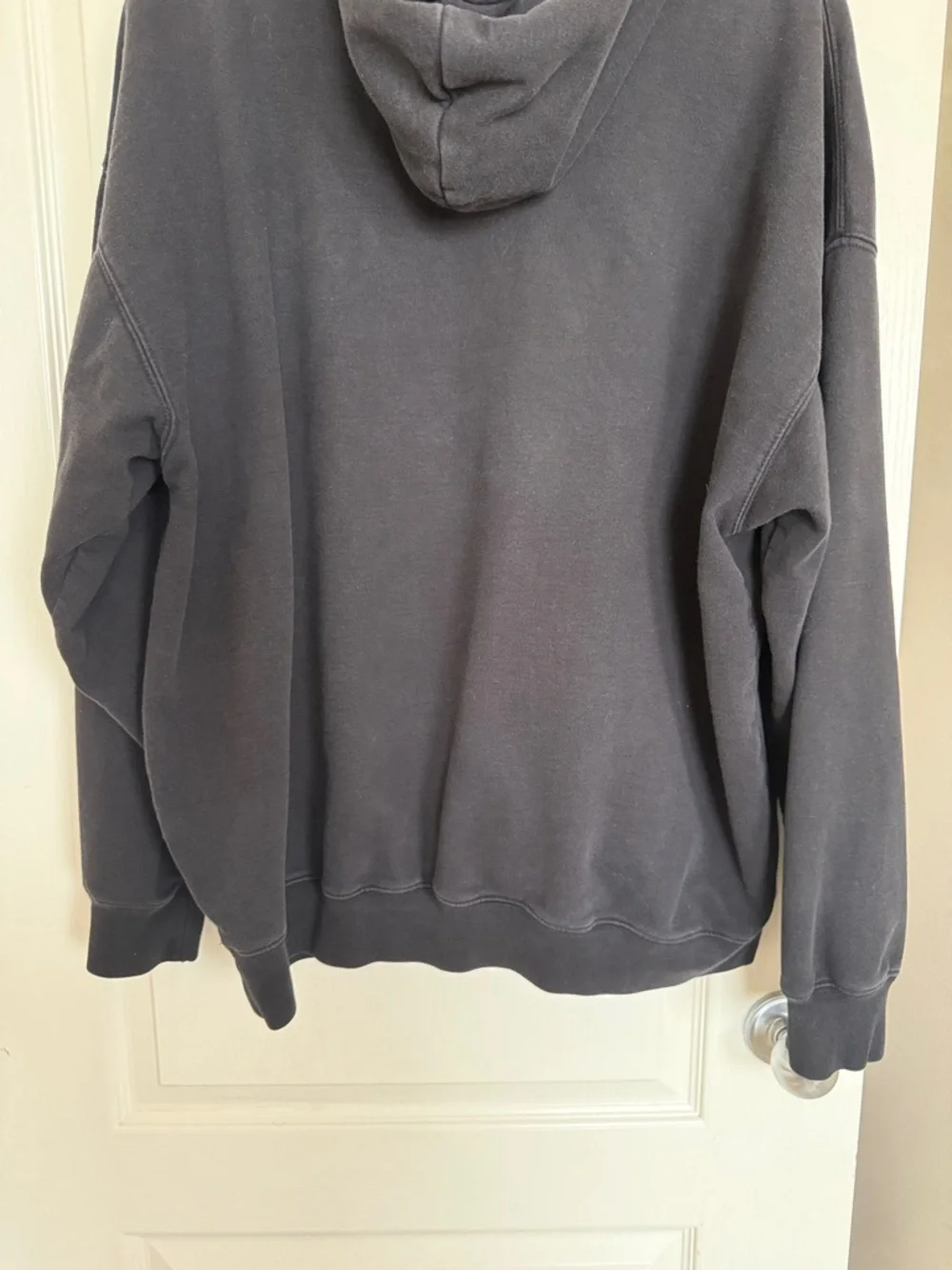 Brandy Melville | John Galt | Aspen Colorado | Hoodie - Picture 8 of 13